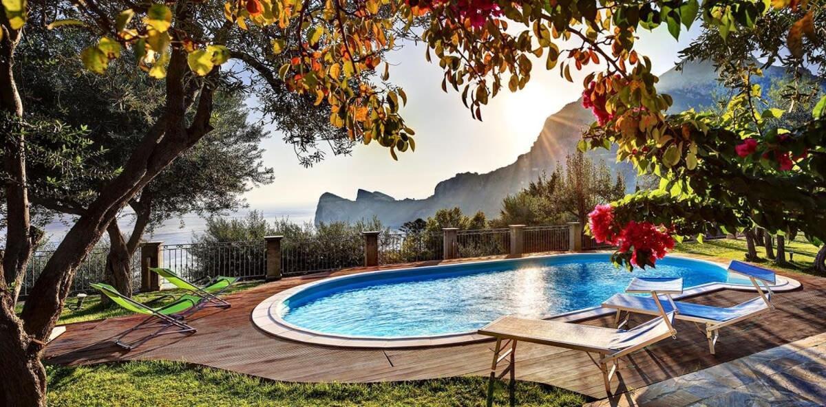Villa Relais Mamma Mia Sea Views Pool & Terraces à Massa Lubrense Extérieur photo