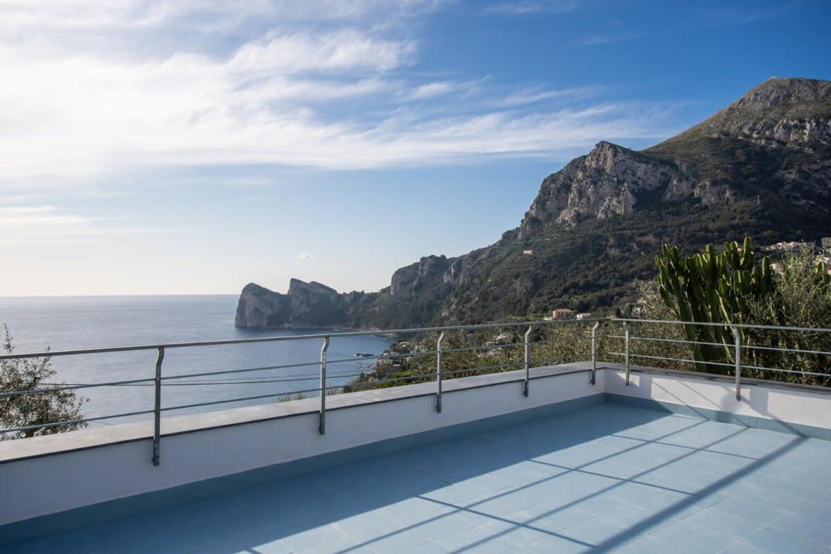 Villa Relais Mamma Mia Sea Views Pool & Terraces à Massa Lubrense Extérieur photo